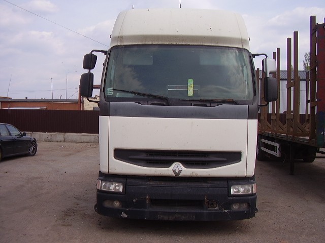 Розборка Renault Premium